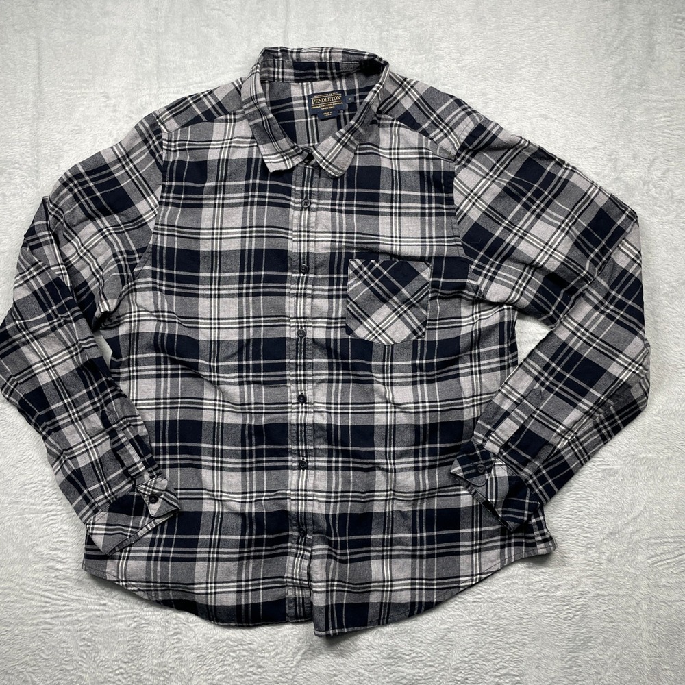 Pendleton Button Down Shirt Mens XL Black White Plaid Flannel Long Sleeve